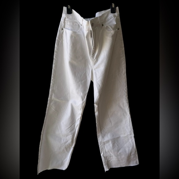 LOFT Wide Leg High Rise White Frayed Hem Jeans Size 29 8 Petite​ - Picture 3 of 7